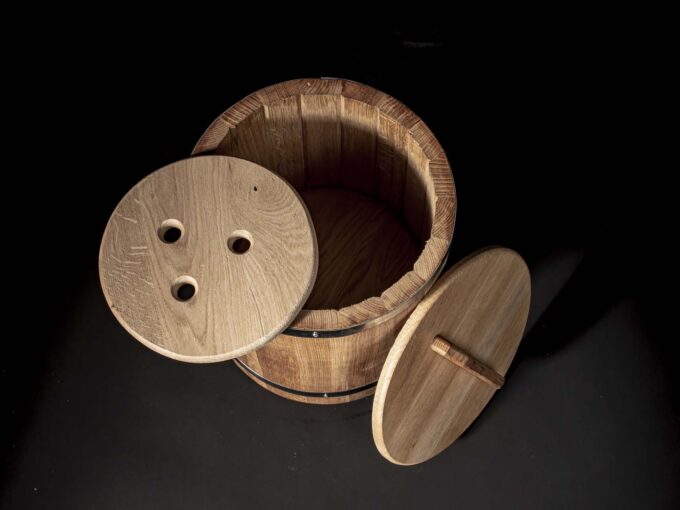Premium Oak Barrels for Sale - Bochart Barrels